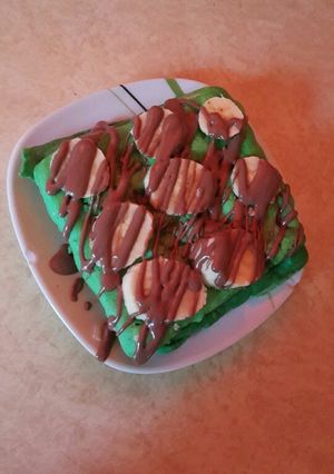 A picture of Green Waffles.