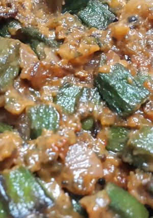 A picture of Chatpata Bhindi.