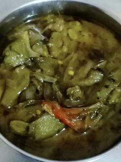 तुरई की सब्जी (turai ki sabzi recipe in Hindi) रेसिपी मुख्य फोटो
