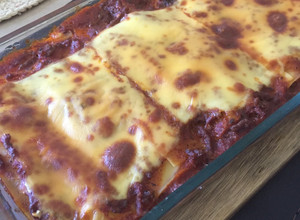 Una foto de Lasaña 🥫🍝