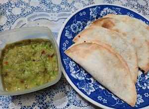 Una foto de Guacamole (pastita de palta)