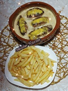 صورة لوصفة سكالوب رولي محشي مع صلصة الفطر