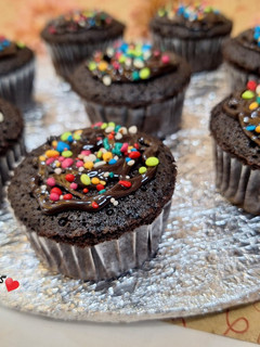 عکسی از دستور کاپ کیک دبل چاکلت 😋