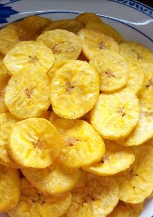 A picture of Cripsy plantain chips.