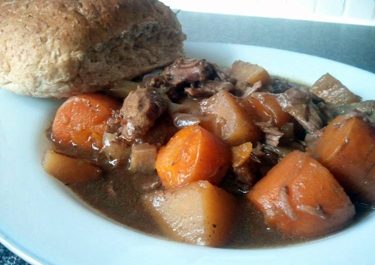 Simple Way to Prepare Homemade Chunky Guinness Beef Stew