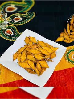 A picture of Shakarpara | Wheat Biscuit.
