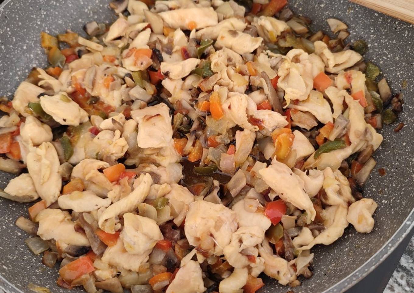 Relleno de empanada de pollo