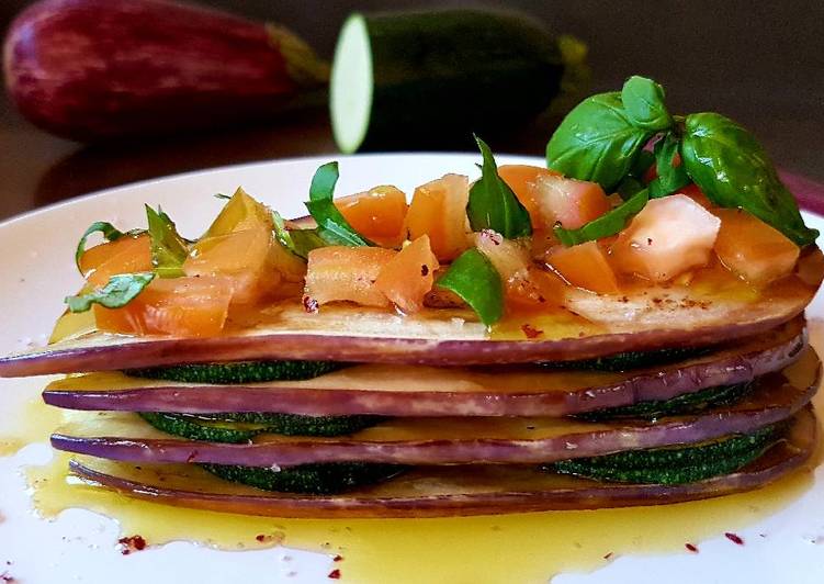 Ensalada de berenjena y calabacín. Apta para diabéticos