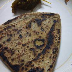 A picture of Dinner platter.
