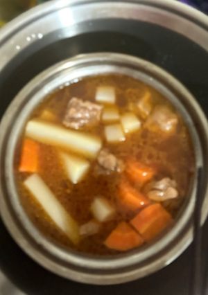 簡單一鍋牛肋條 的食譜成品照片