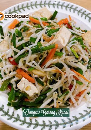 Gambar 👩🍳Taugeh Goreng Kucai