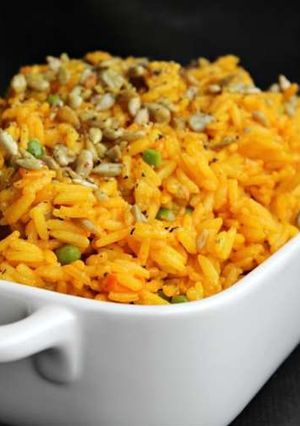 Una foto de Arroz azafranado Veggie