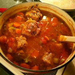 A picture of Oxtail Soup.