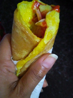 এগ রোল (egg roll recipe in Bengali) রেসিপির প্রধান ছবি