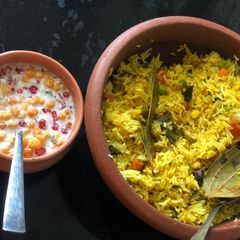 Mix Vegetable pulav and pomegranate Raita A picture of Mix Vegetable pulav and pomegranate Raita.
