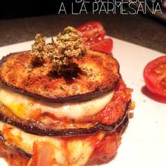 Una foto de Milhojas de berenjena a la parmesana