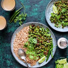 A picture of MATAR CHIWDA (Roasted Flattened Rice & Spicy Pea Snack).