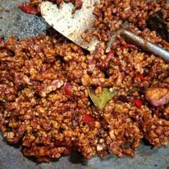รูปของ Kering tempe ala bunda earlina