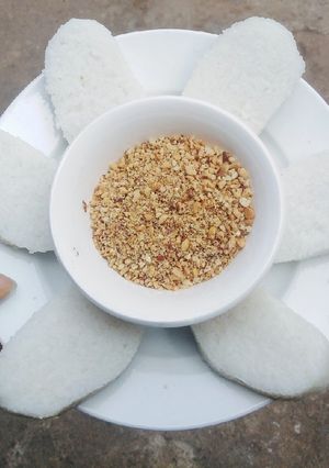 Hình của món Cơm nắm muối vừng.