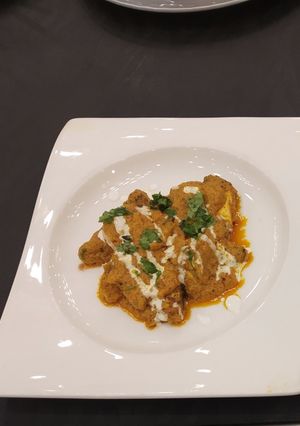 A picture of Paneer makhni.