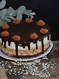 Una foto de Tarta dos chocolates y crema de espéculoos Lotus Biscoff