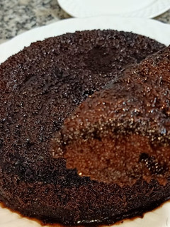 صورة لوصفة كيك شوكولاتة والقهوة بطريقة نادية حجاجي