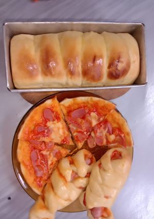 Foto resep Roti sobek,pizza ekonomis,roti isi sosis