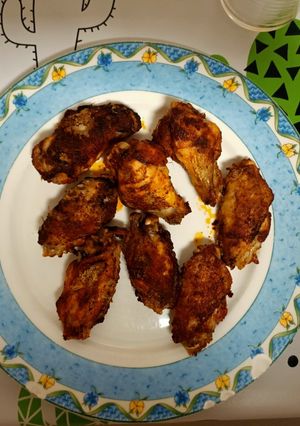 Una foto de Alitas de pollo en freidora sin aceite