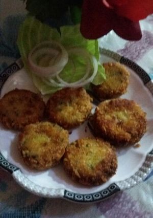 A picture of Chicken_potato_cutlets.