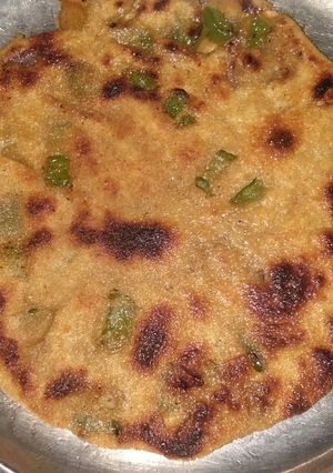 शिमला मिर्च और प्याज कीमा का पराठा रेसिपी मुख्य फोटो