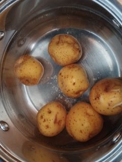 Una foto de Papas criollas