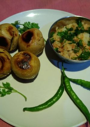 A picture of Litthi chokha.