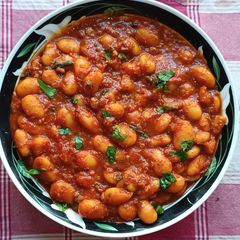 A picture of White Dry Lima Beans in Red Gravy (Butter Beans).