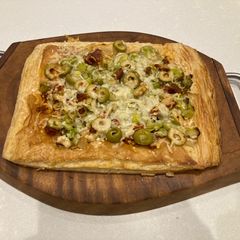 A picture of Leek and Parmesan tart.