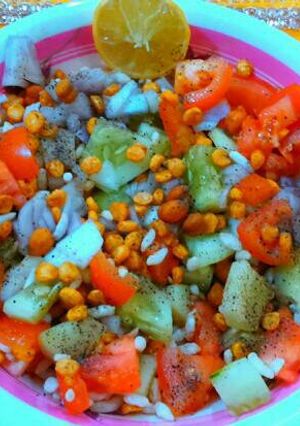 A picture of Spicy bhel puri.