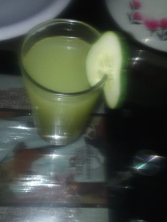 A picture of Cucumber and ginger juis.