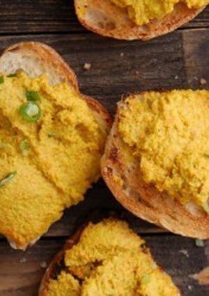 A picture of Raw Carrot Cashew Pate.