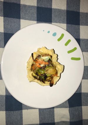 Una foto de Canastitas de verduras y quinoa