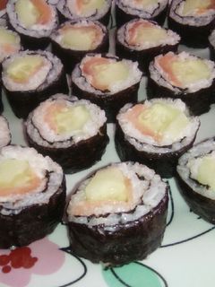 Una foto de Maki sushi (a mi manera y económico)