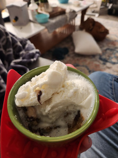 A picture of Cookie Bowl.