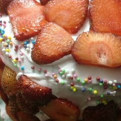 A picture of Strawberry Chocolate Cake.