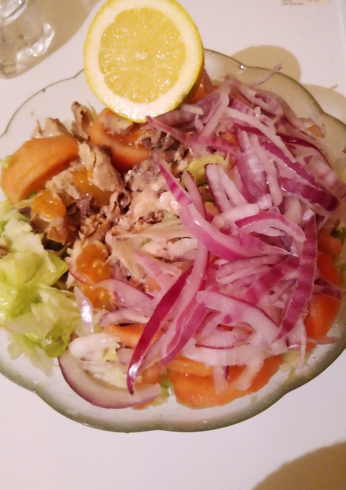 Una foto de Ensalada de jurel