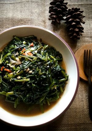 Foto resep Tumis kangkung ala nyokap