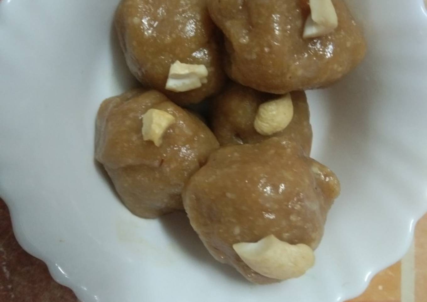 Kaju Laddu