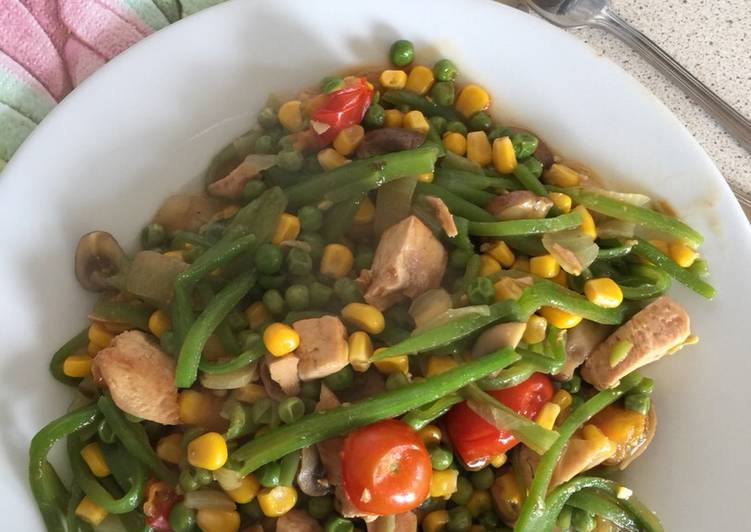 Rainbow Stir-fry with Chicken leftovers