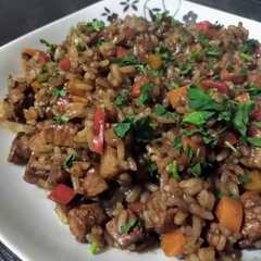 Una foto de Arroz chino