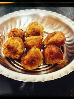 சுழியம் (suzhiyam recipe in tamil) செய்முறை முக்கிய புகைப்படம்