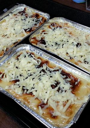 A picture of Cassava Cake.
