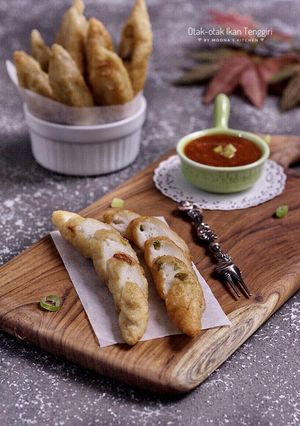 Foto resep Otak-otak Goreng Ikan Tenggiri + saus asam pedas (dan tips)