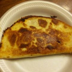 A picture of Italiano pizza quesadilla.